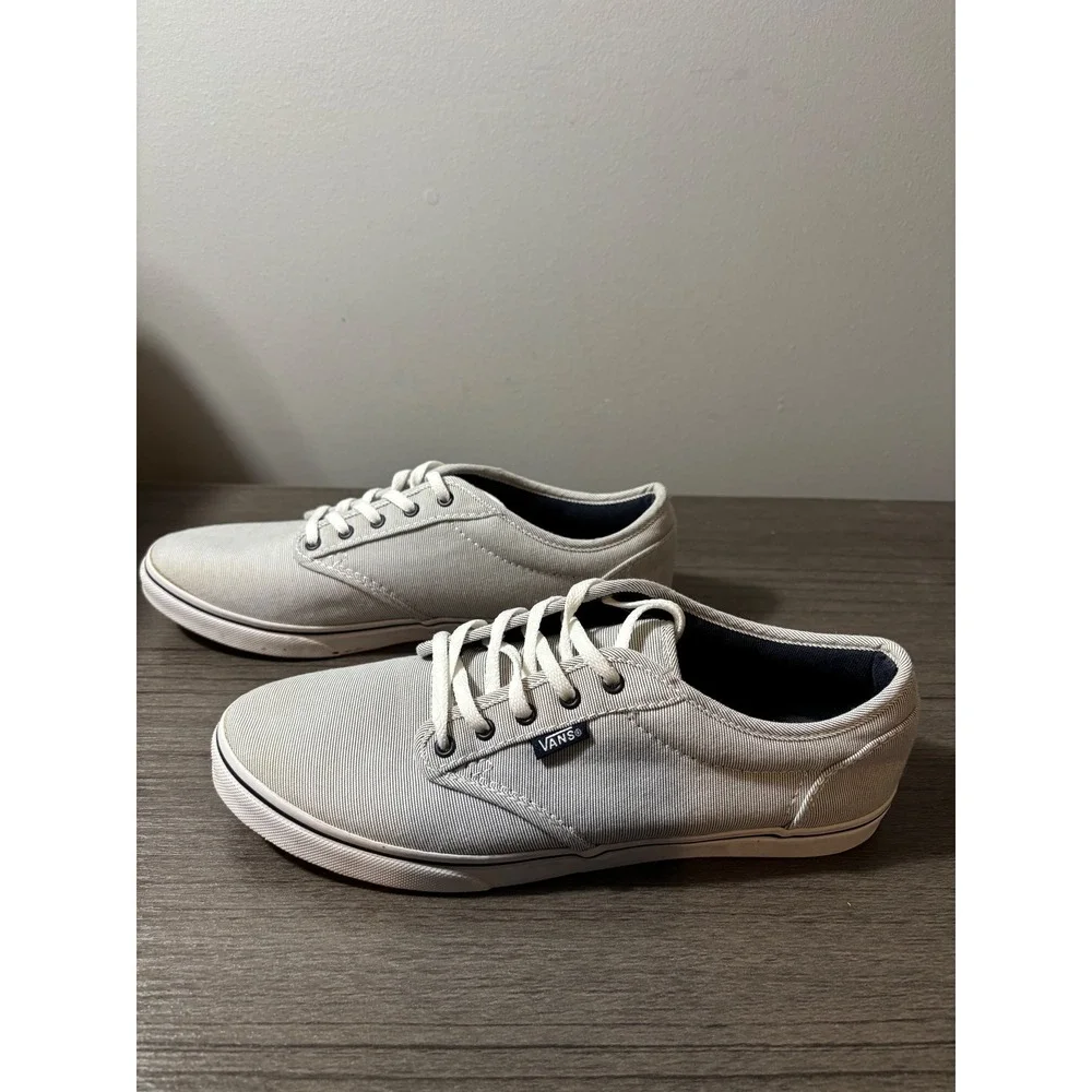 Vans Womens Blue and White Pinstripe Lace Up Low‎ Top Sneaker Size 9